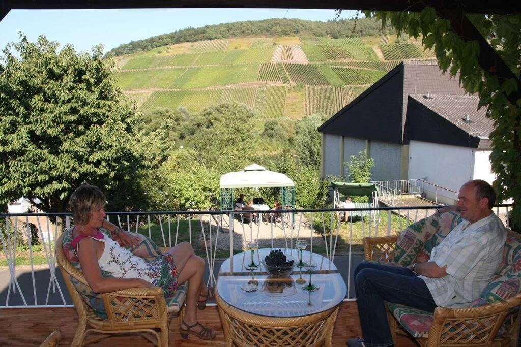 Ferienwohnung „Schwalbennest“ Reil/Mosel Екстериор снимка
